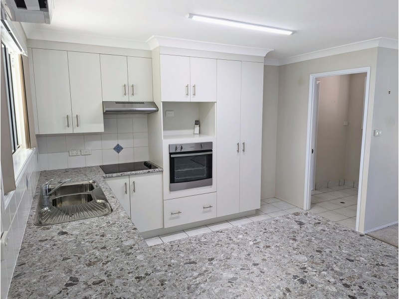 90 Sondra Lena Drive, Glenlee QLD 4711