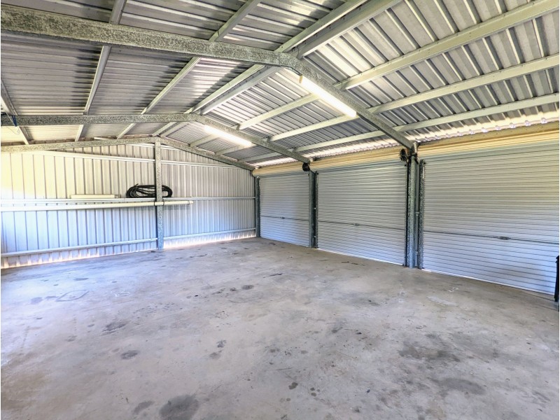 90 Sondra Lena Drive, Glenlee QLD 4711