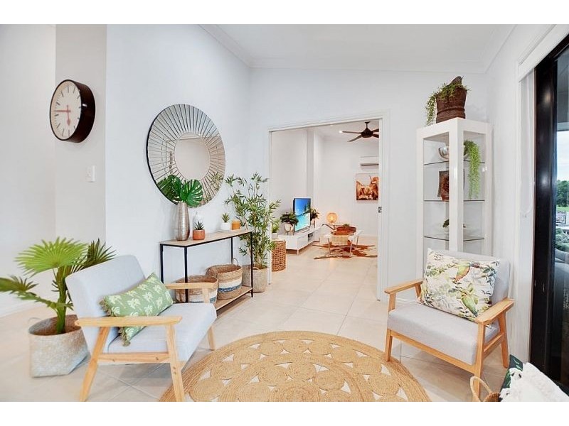 3 Hillock cres, Bushland Beach QLD 4818