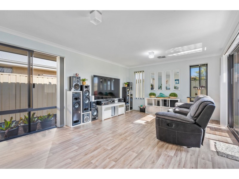21 Resolve Crescent, Eaton WA 6232
