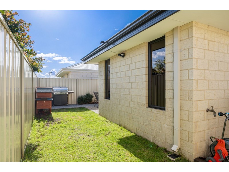 21 Resolve Crescent, Eaton WA 6232