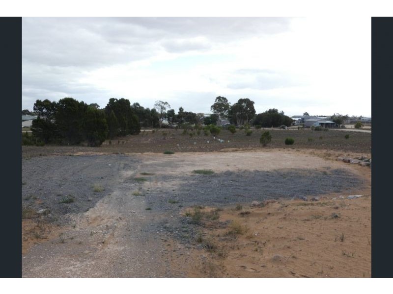 Lot 960 Pangarinda Drive, Wellington East SA 5259