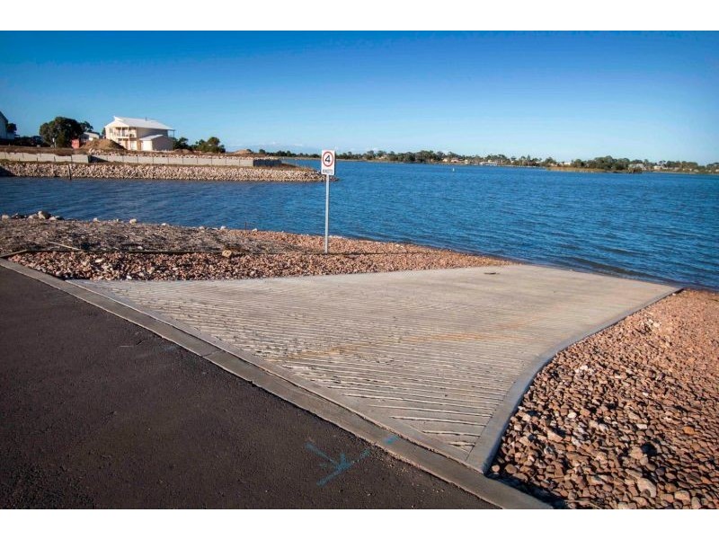 Lot 960 Pangarinda Drive, Wellington East SA 5259