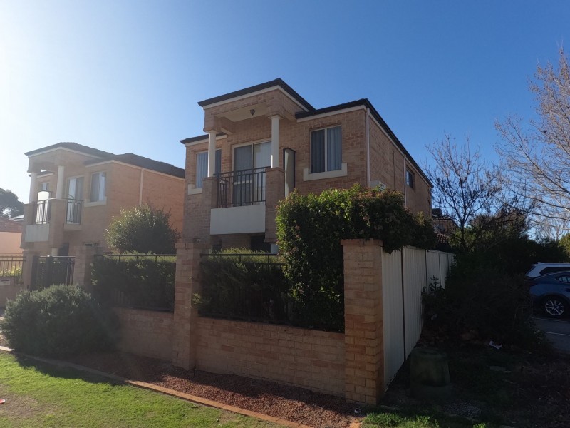 5D Batman Road, Canning Vale WA 6155