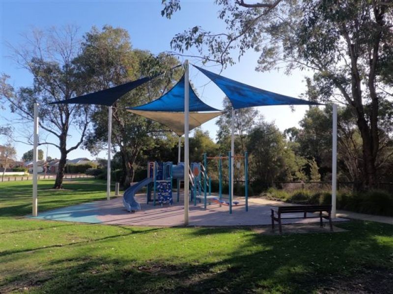 5D Batman Road, Canning Vale WA 6155