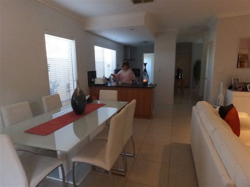 5D Batman Road, Canning Vale WA 6155