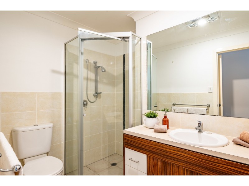 2/21 Leopardwood Circuit, Robina QLD 4226