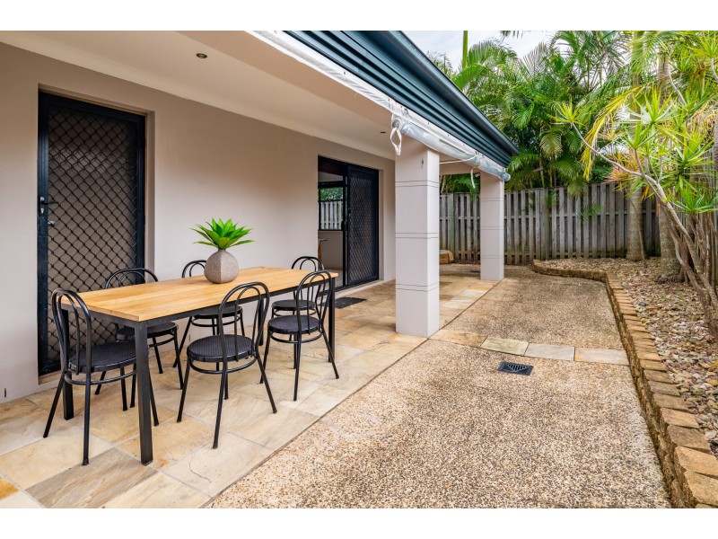 2/21 Leopardwood Circuit, Robina QLD 4226