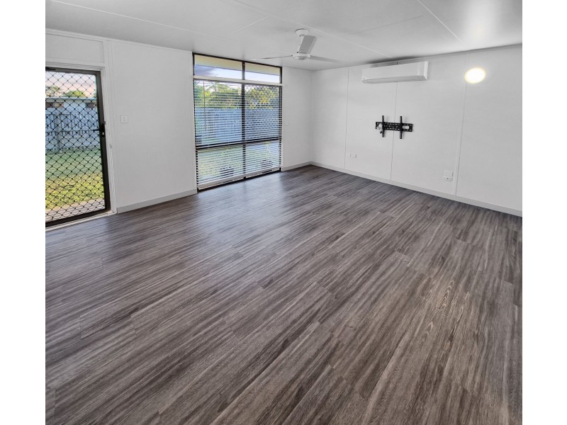 13 Tait St, Kelso QLD 4815