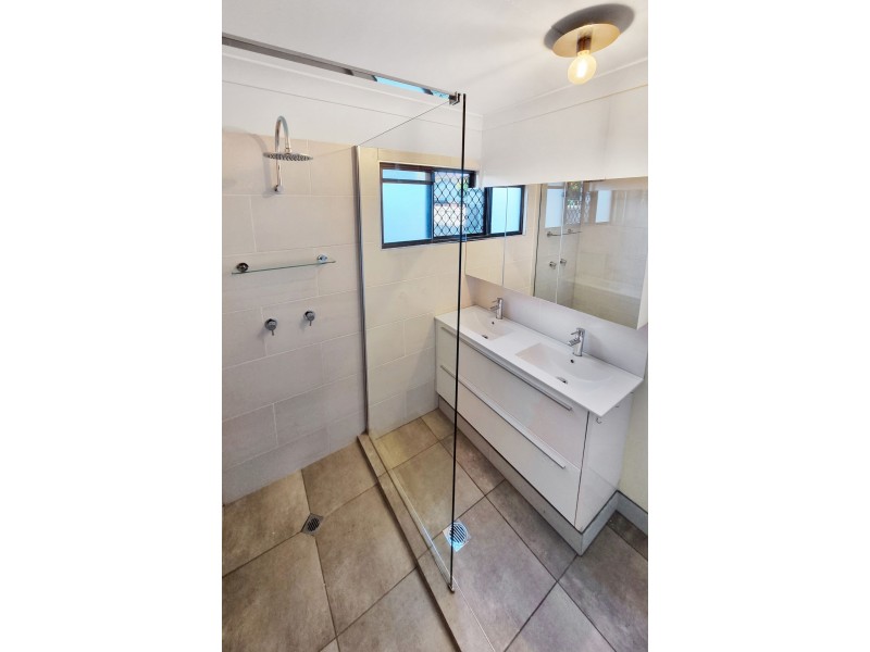 13 Tait St, Kelso QLD 4815