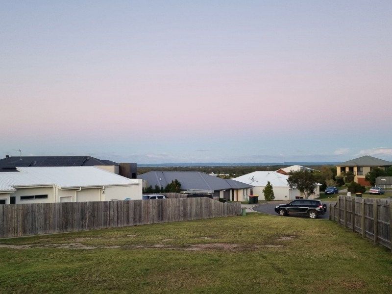 9 Ridge View Court, Nikenbah QLD 4655