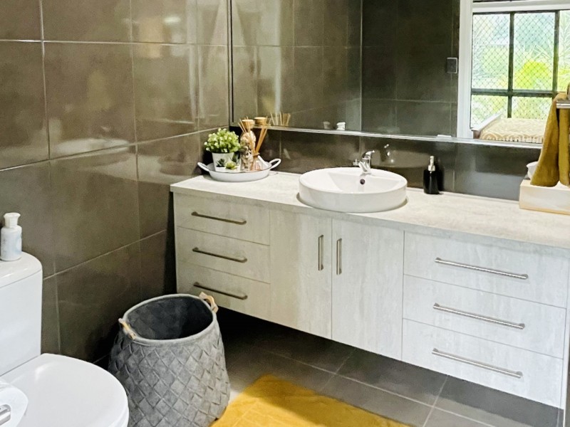 1 Justin Street, Balgal Beach QLD 4816