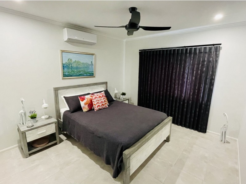 1 Justin Street, Balgal Beach QLD 4816