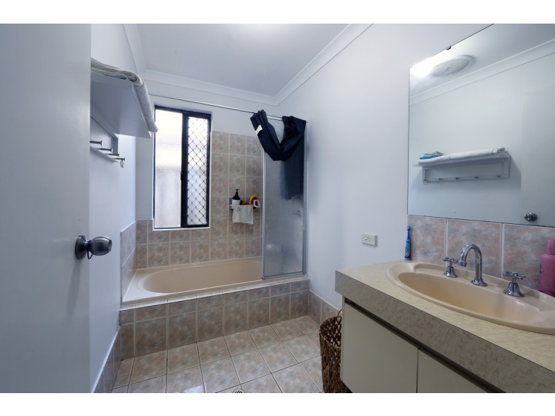 34 Rossini Circle, Ellenbrook WA 6069