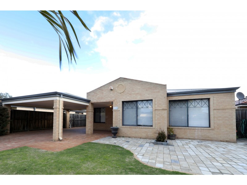 34 Rossini Circle, Ellenbrook WA 6069