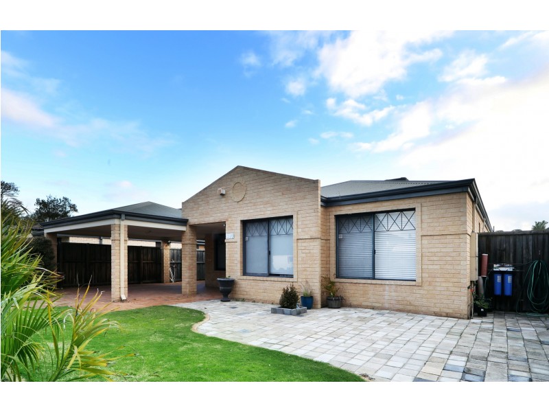 34 Rossini Circle, Ellenbrook WA 6069