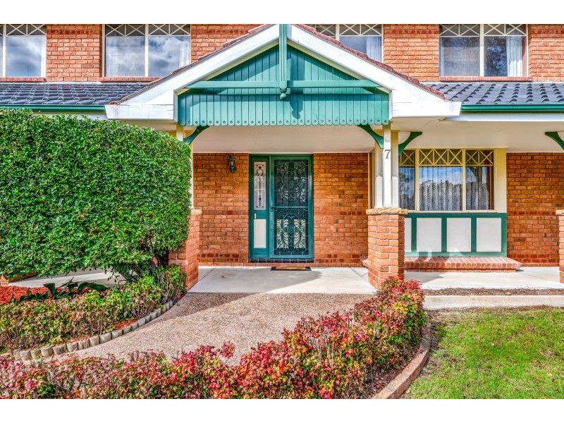 7 Dunlop Close, Singleton Heights NSW 2330