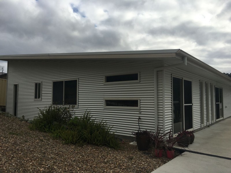 5 Seabreeze Lane, Malua Bay NSW 2536