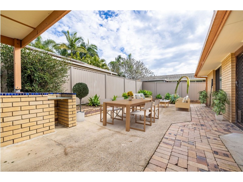 27 Togos Avenue, Currumbin Waters QLD 4223