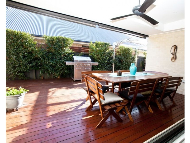 53 Windward Cct, Tea Gardens NSW 2324
