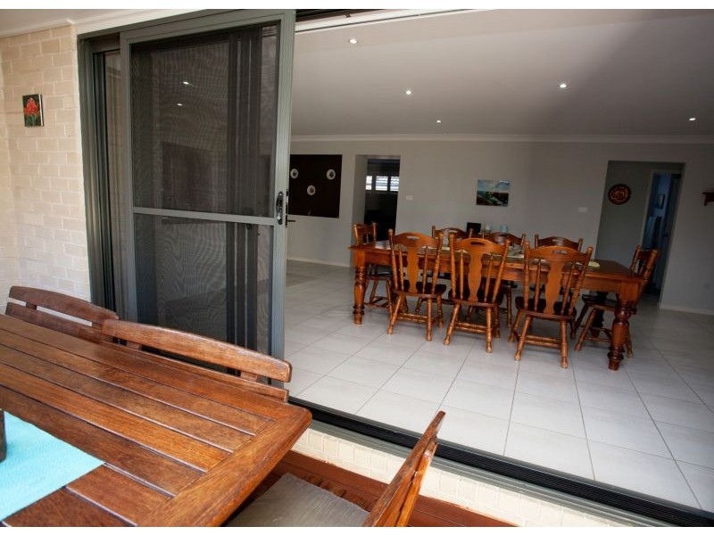 53 Windward Cct, Tea Gardens NSW 2324