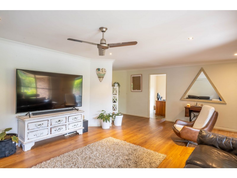 42 Calala Court, Bonogin QLD 4213