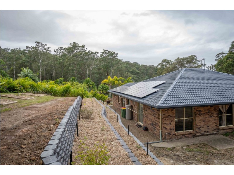 42 Calala Court, Bonogin QLD 4213