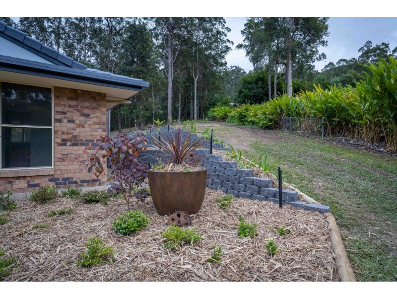 42 Calala Court, Bonogin QLD 4213