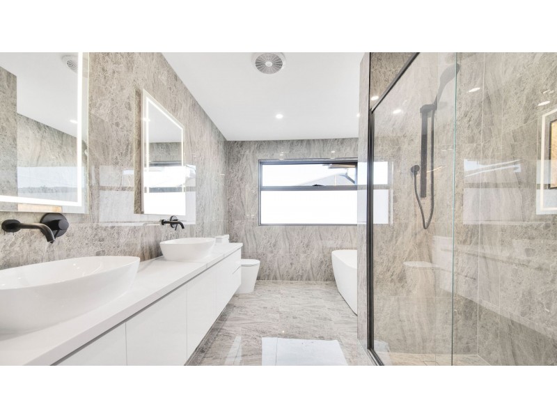 39A Watt Street, South Kingsville VIC 3015