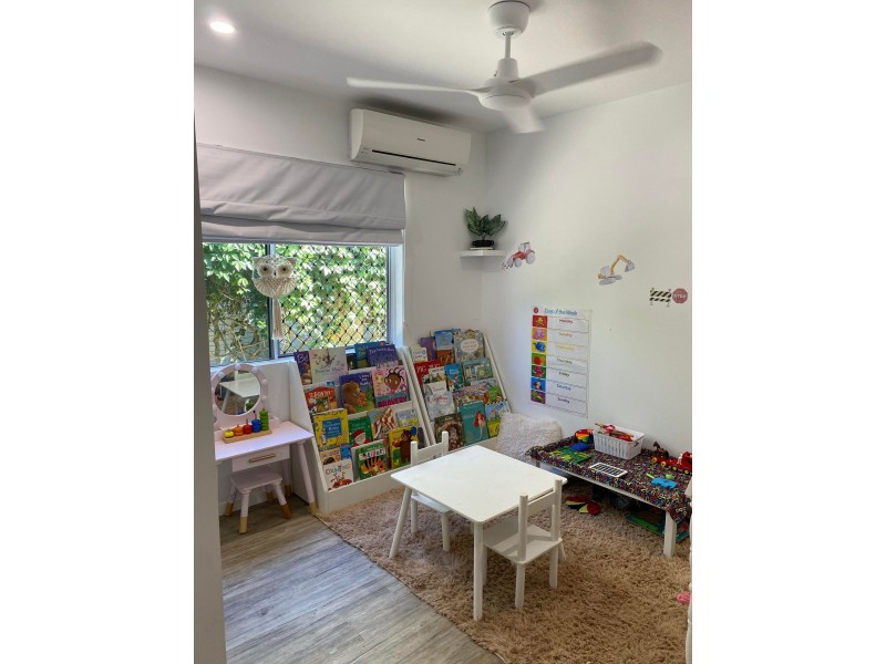73 Survey Street, Smithfield QLD 4878