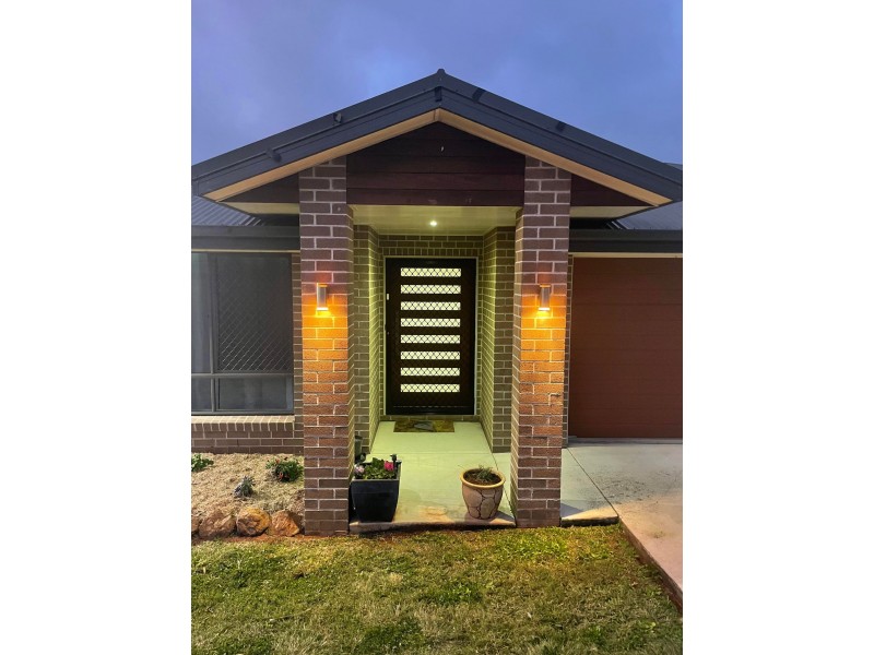 71 Grant Crescent, Wondai QLD 4606