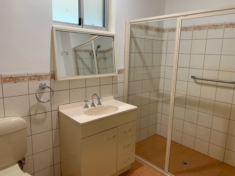 21 Carinya Gardens, Katanning WA 6317