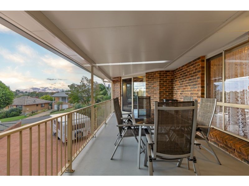 22 Cassia Way, Junee NSW 2663