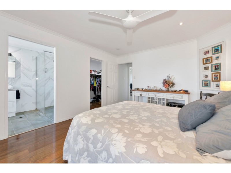 12 Cinnamon Drive, Glenella QLD 4740