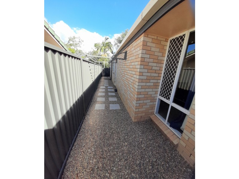 8 Shelly Pl, Upper Coomera QLD 4209