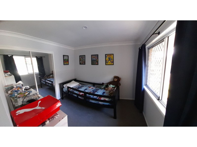 8 Shelly Pl, Upper Coomera QLD 4209