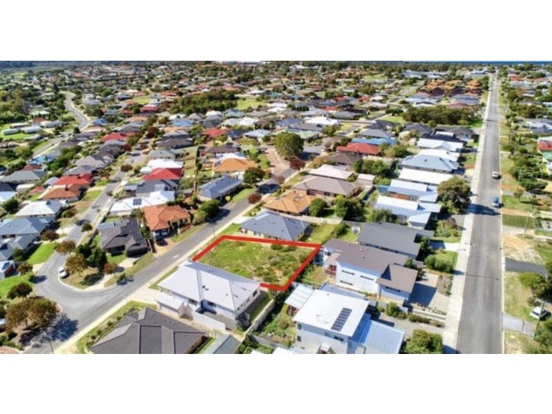 10 McWhae Drive, Spencer Park WA 6330