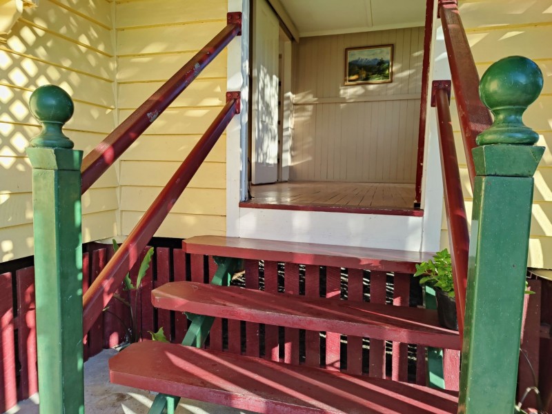 36 Victoria St, Laidley QLD 4341