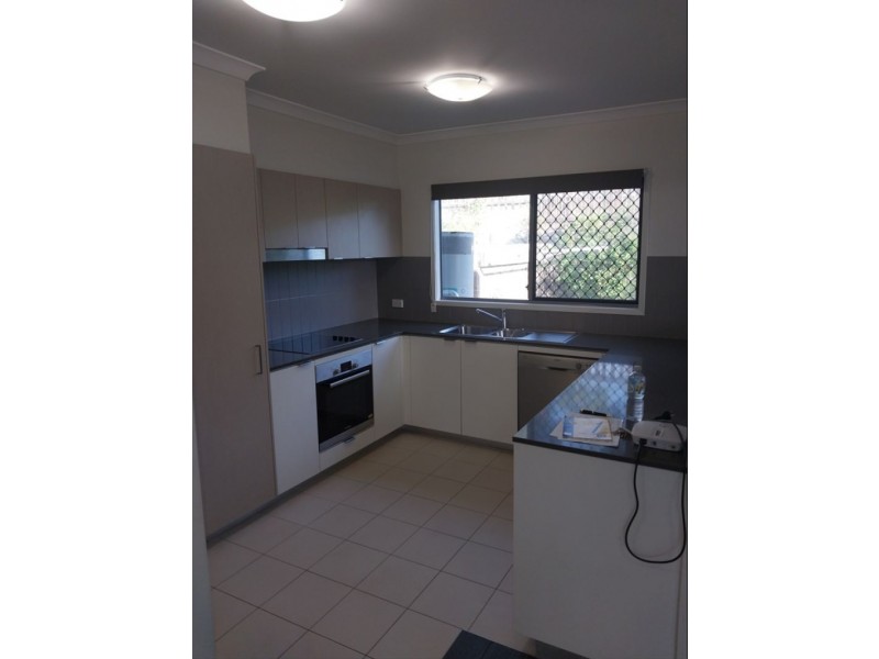 8/1 Ringuet Close, Glen Eden QLD 4680