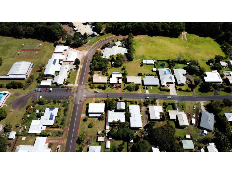 39-41 Kelly Street, Atherton QLD 4883