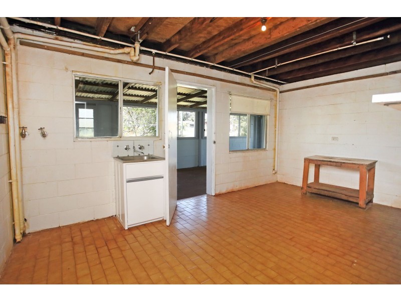 39-41 Kelly Street, Atherton QLD 4883