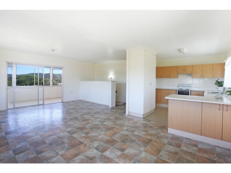 39-41 Kelly Street, Atherton QLD 4883