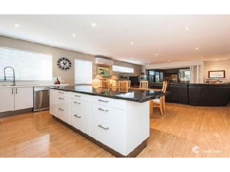 1 Illyarrie ave, Falcon WA 6210