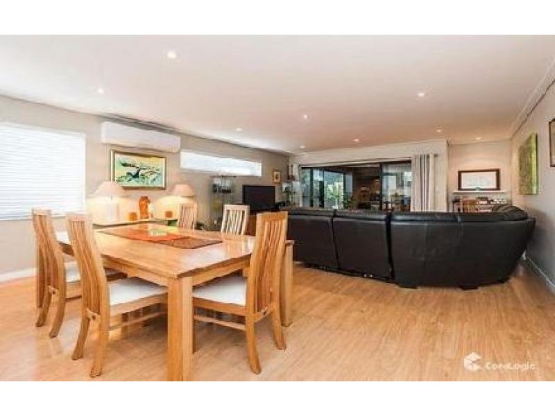 1 Illyarrie ave, Falcon WA 6210