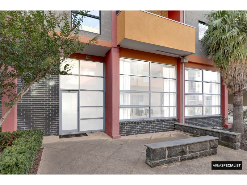1A/3 Wardens Walk, Coburg VIC 3058
