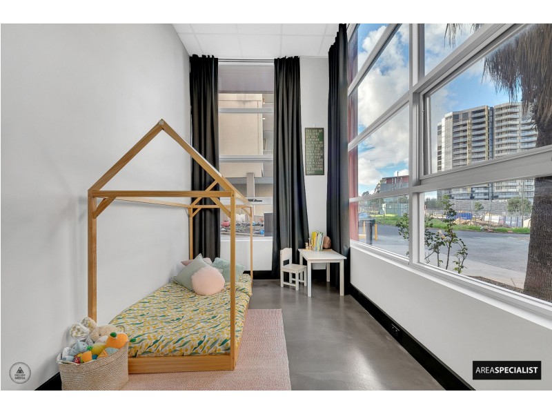 1A/3 Wardens Walk, Coburg VIC 3058