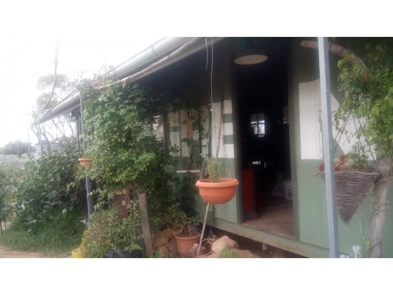 105 Stock Route Road, Mount Mary SA 5374