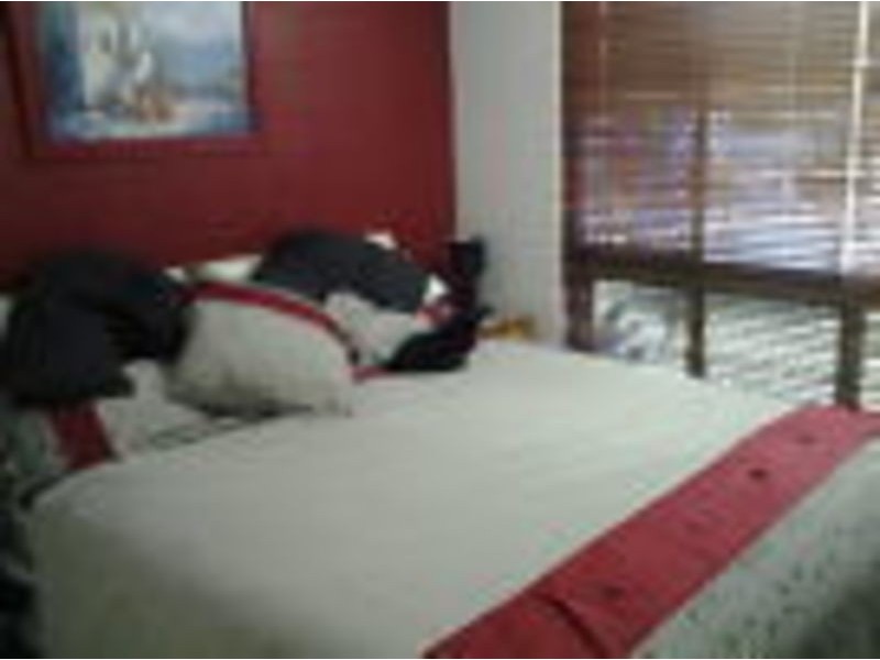 4 Tollington Rd, Bowen QLD 4805
