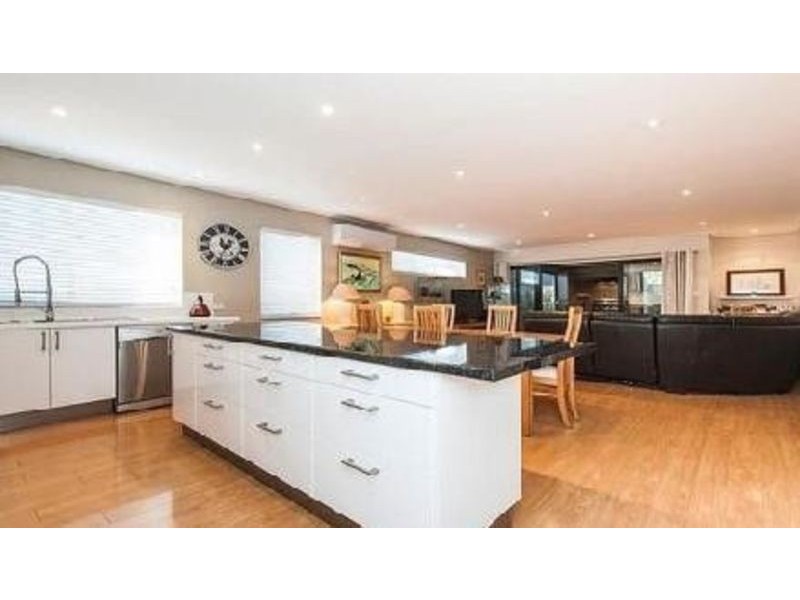 1 Illyarrie avenue, Falcon WA 6210