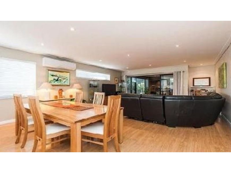 1 Illyarrie avenue, Falcon WA 6210